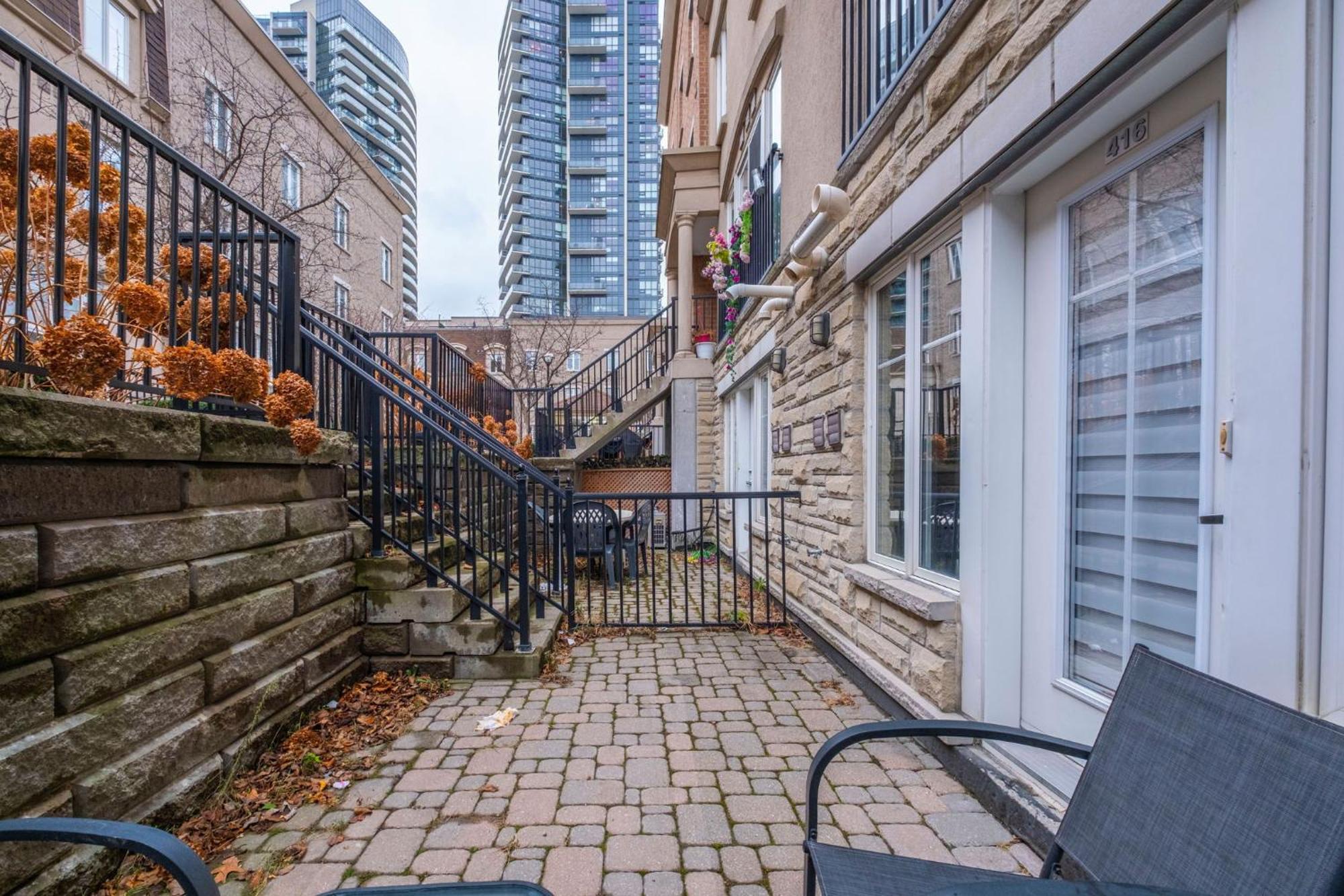 Liberty Village Townhouse Toronto Eksteriør billede